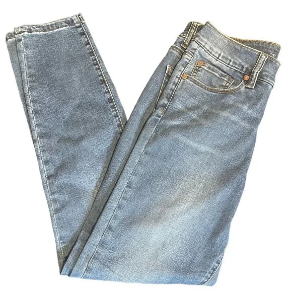 Tahari Slim Jeans 4/27 - Picture 2 of 7